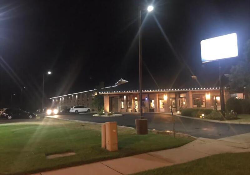 ホテル American Inn And Suites Ionia