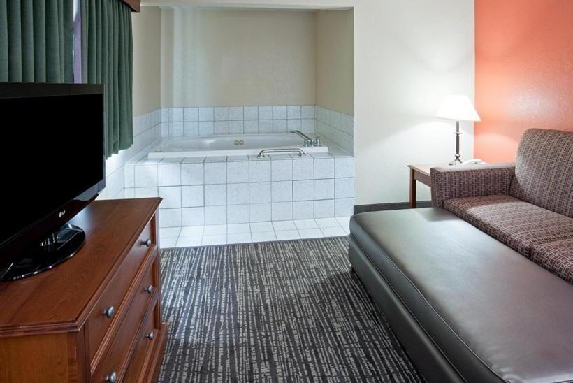 酒店 Americinn By Wyndham Alexandria