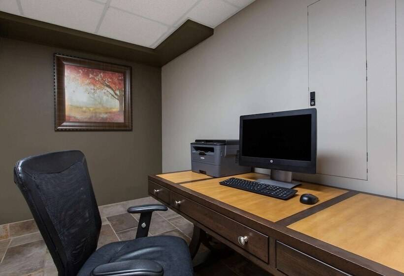 فندق Americinn By Wyndham Apple Valley