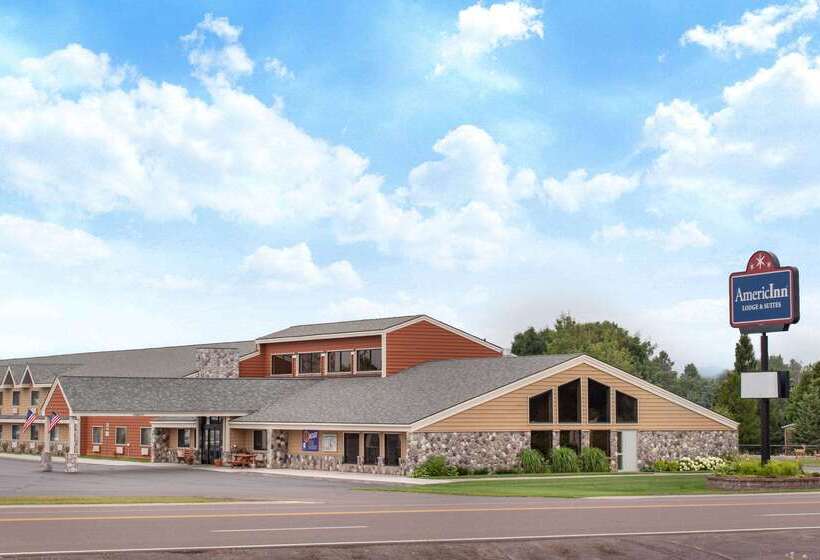 בית מלון כפרי Americinn By Wyndham Calumet