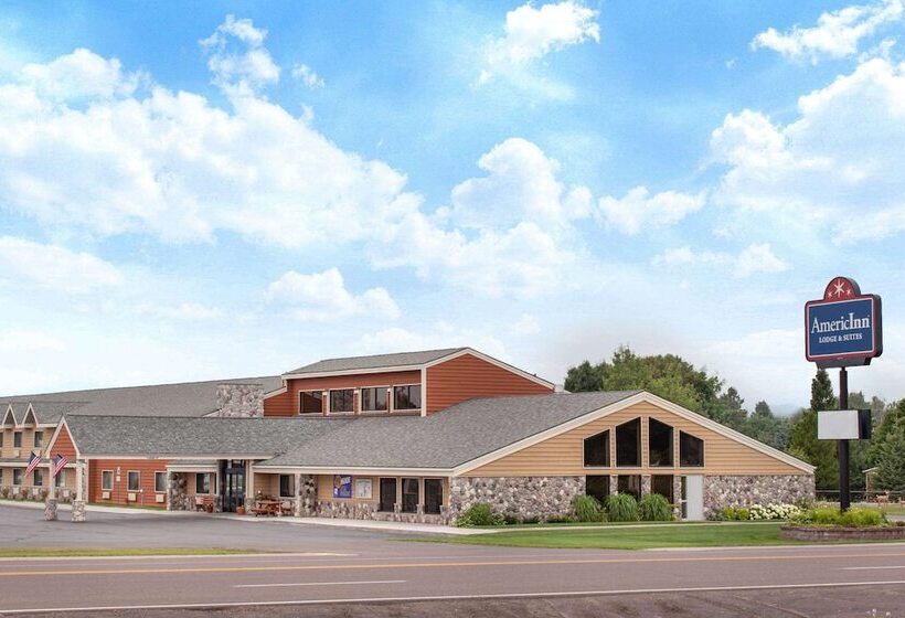 בית מלון כפרי Americinn By Wyndham Calumet