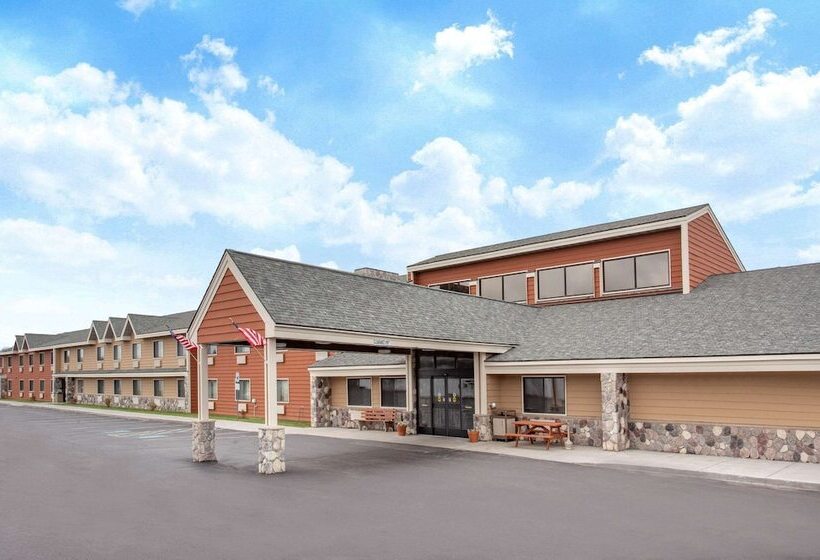 בית מלון כפרי Americinn By Wyndham Calumet