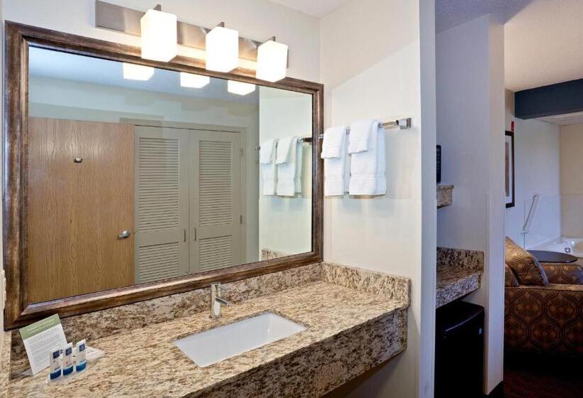 فندق Americinn By Wyndham Chanhassen