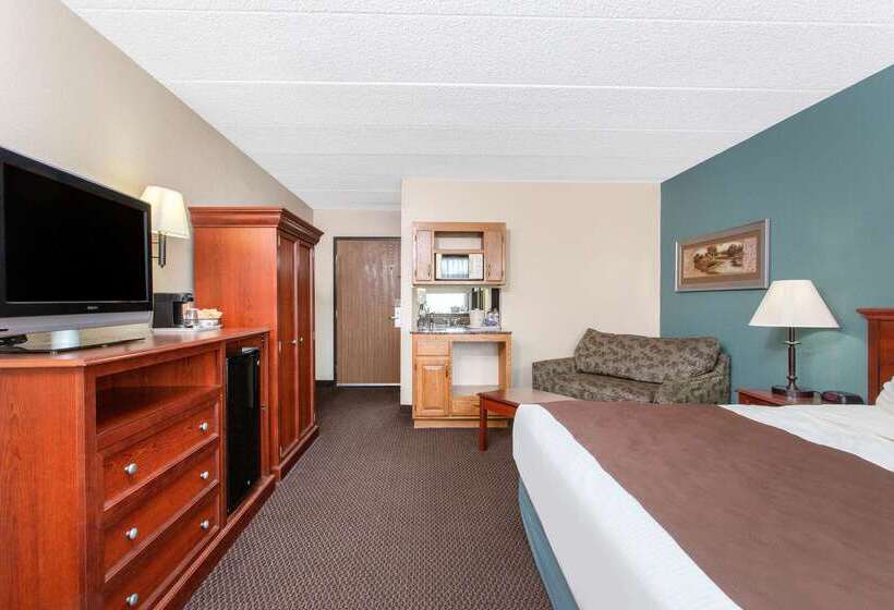 Отель Americinn By Wyndham Chippewa Falls