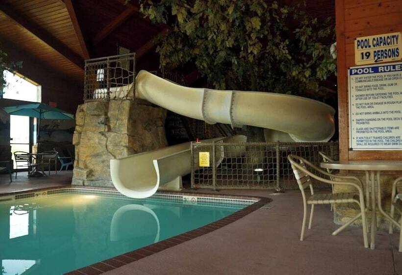 فندق Americinn By Wyndham Chippewa Falls