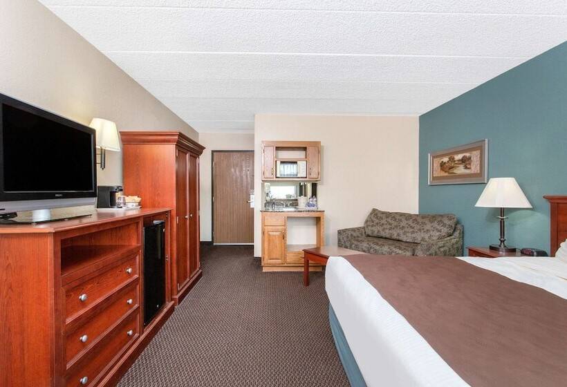 Отель Americinn By Wyndham Chippewa Falls