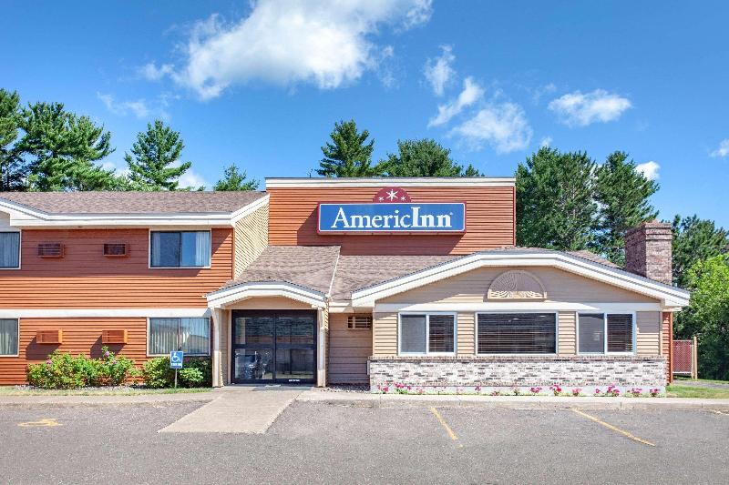 호텔 Americinn By Wyndham Cloquet
