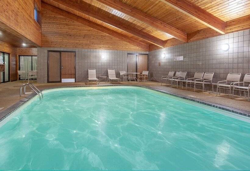 호텔 Americinn By Wyndham Cloquet