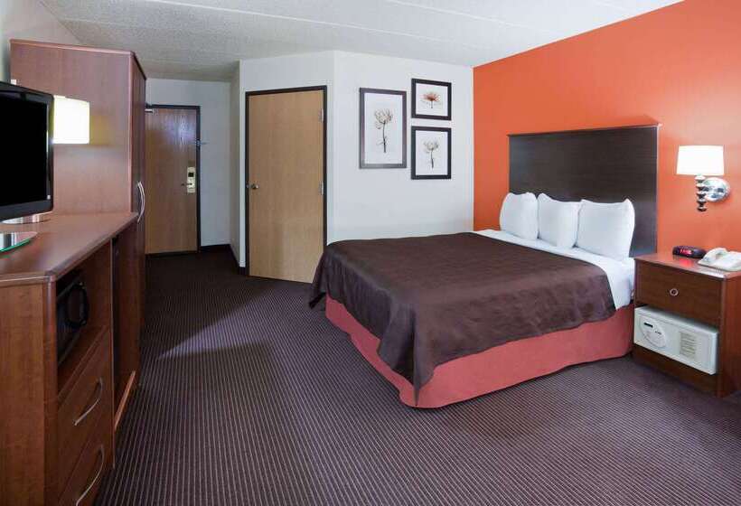 Отель Americinn By Wyndham Coon Rapids