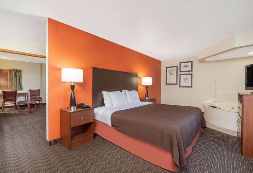 Отель Americinn By Wyndham Coon Rapids