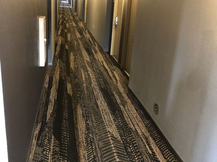 فندق Americinn By Wyndham Crookston U Of M Crookston