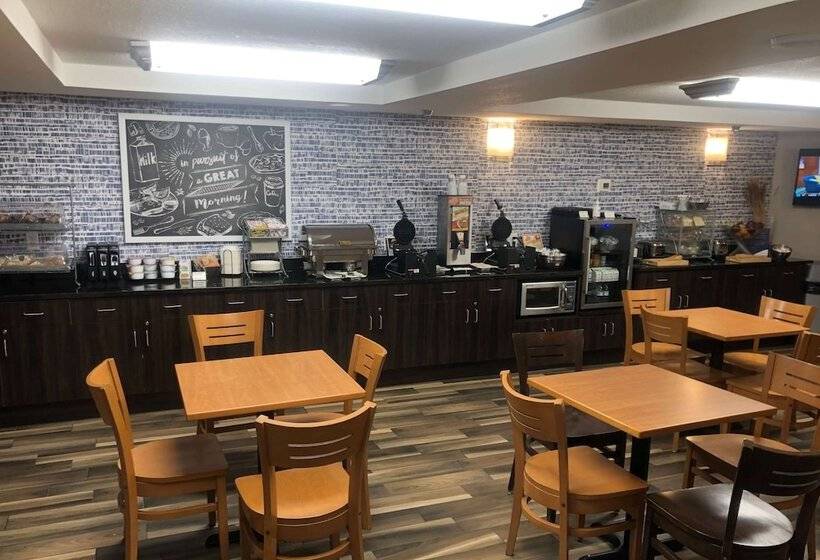 فندق Americinn By Wyndham Crookston U Of M Crookston