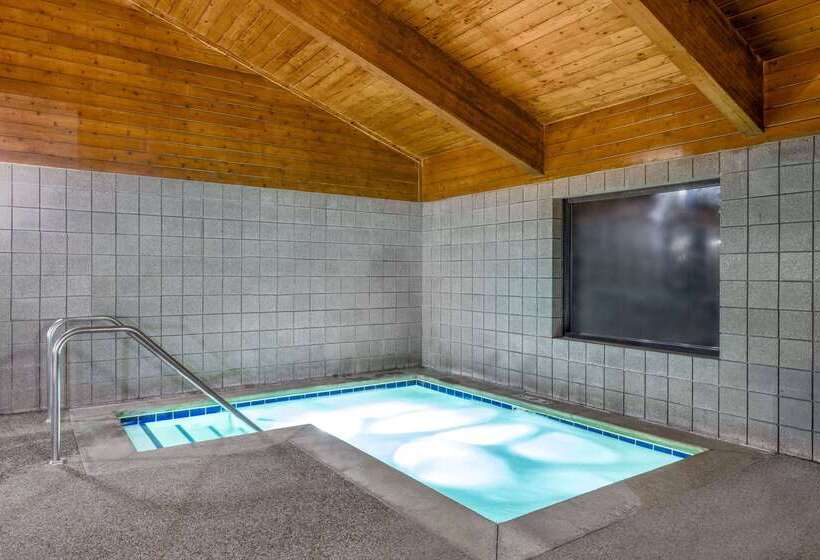 فندق Americinn By Wyndham Dickinson