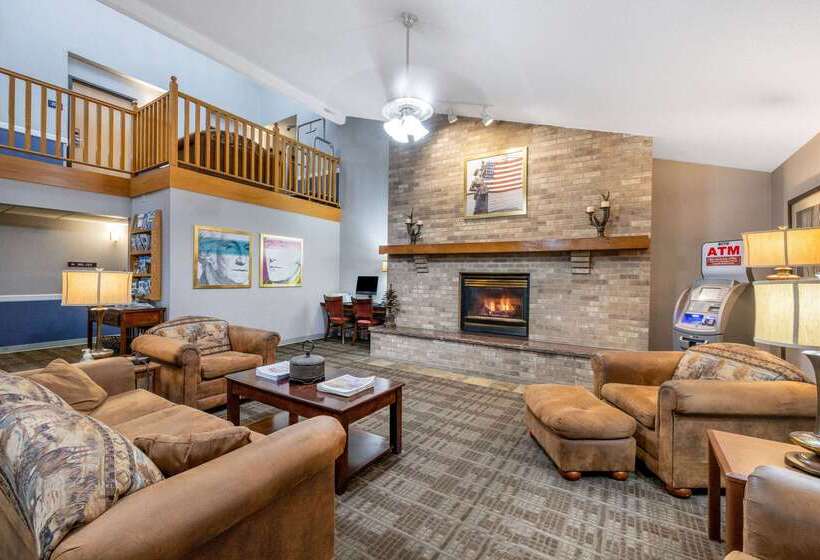 فندق Americinn By Wyndham Dickinson