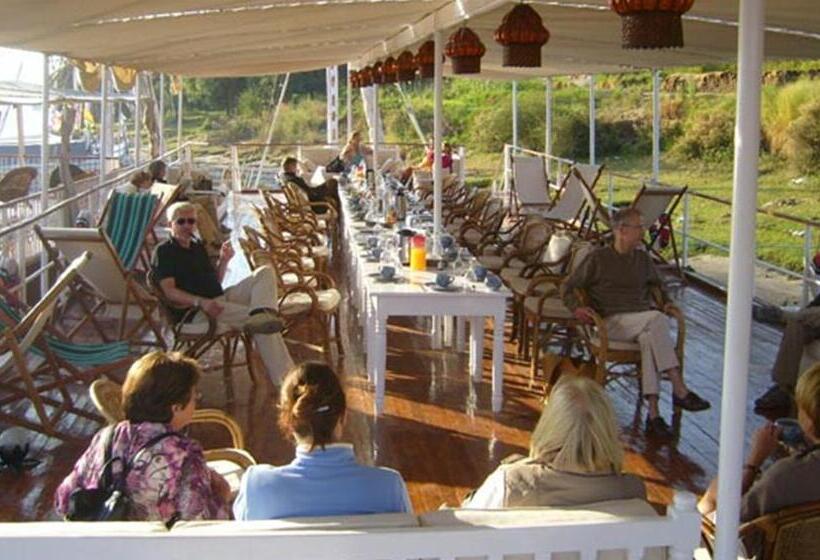 فندق Americinn By Wyndham Dickinson