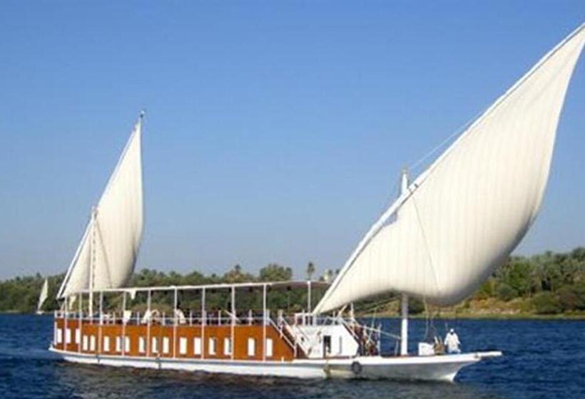 فندق Americinn By Wyndham Dickinson