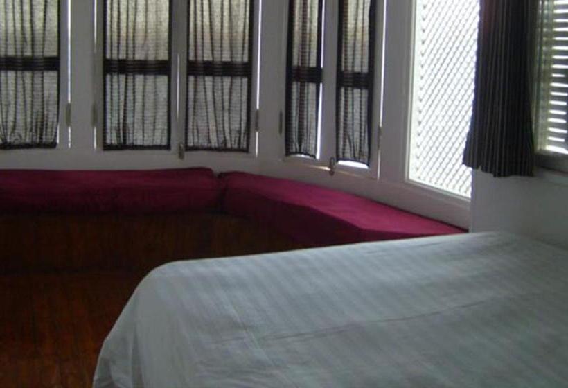 فندق Americinn By Wyndham Dickinson