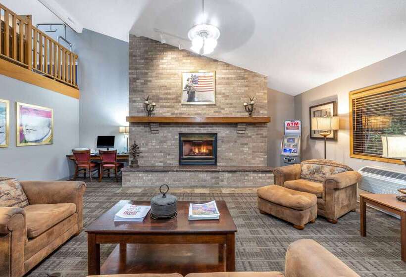 فندق Americinn By Wyndham Dickinson