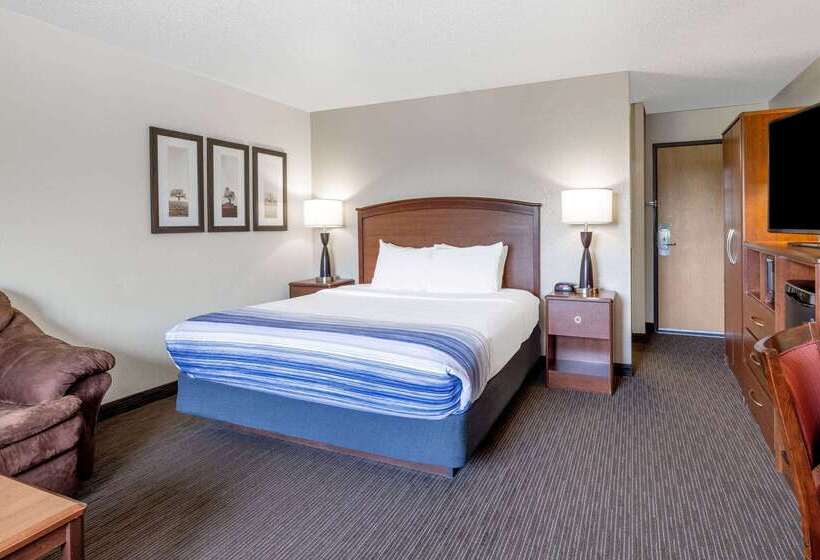 فندق Americinn By Wyndham Dickinson