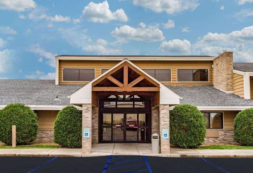 فندق Americinn By Wyndham Dickinson