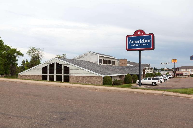 فندق Americinn By Wyndham Dickinson