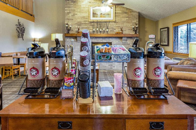 فندق Americinn By Wyndham Dickinson