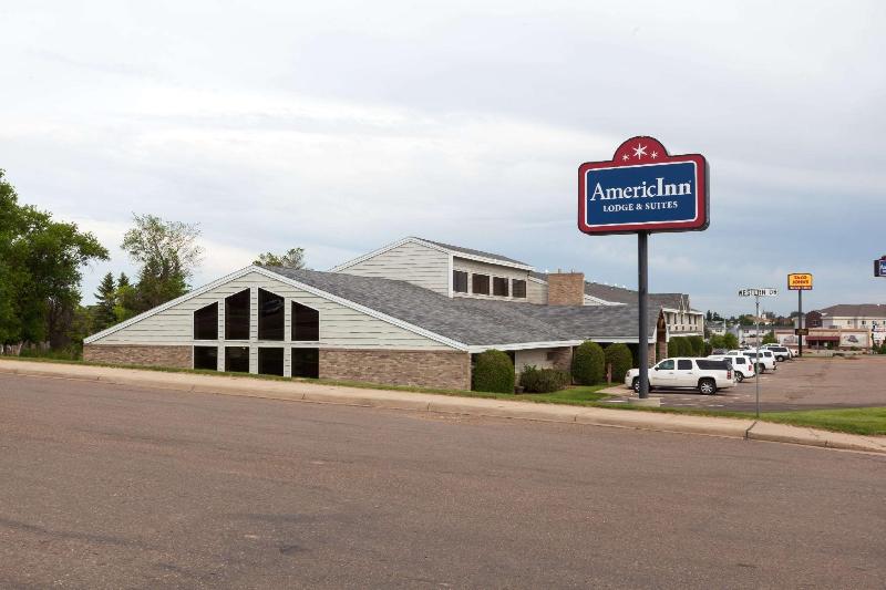 فندق Americinn By Wyndham Dickinson