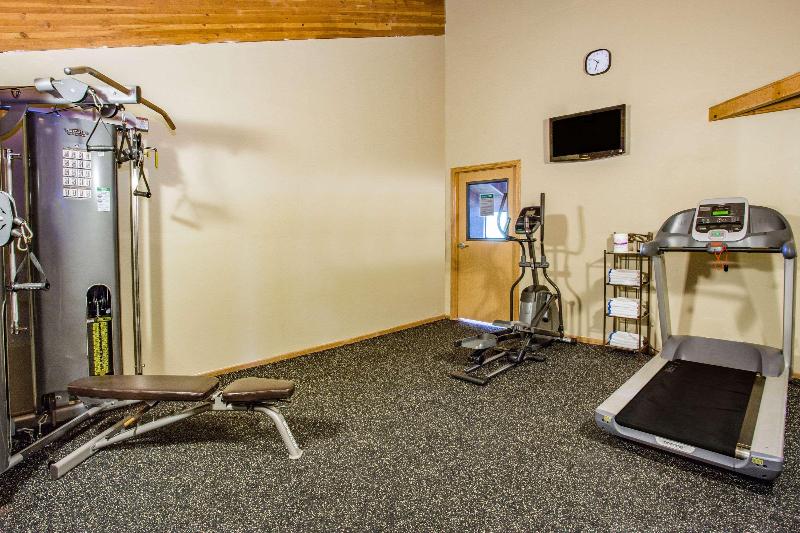 فندق Americinn By Wyndham Dickinson