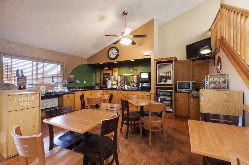 فندق Americinn By Wyndham Dickinson