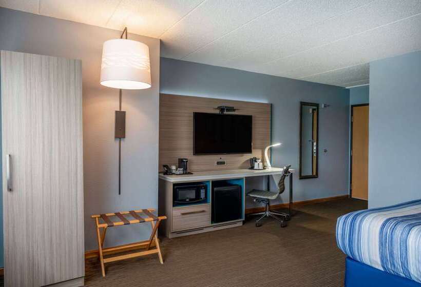 فندق Americinn By Wyndham Eau Claire