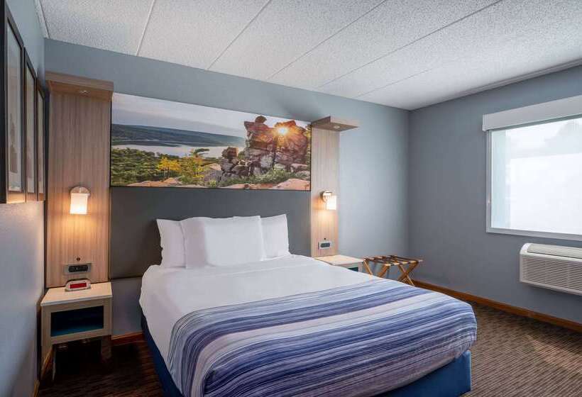 فندق Americinn By Wyndham Eau Claire