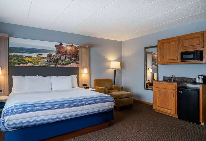 فندق Americinn By Wyndham Eau Claire
