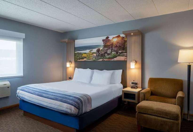 فندق Americinn By Wyndham Eau Claire