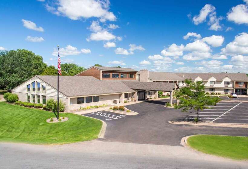 فندق Americinn By Wyndham Eau Claire