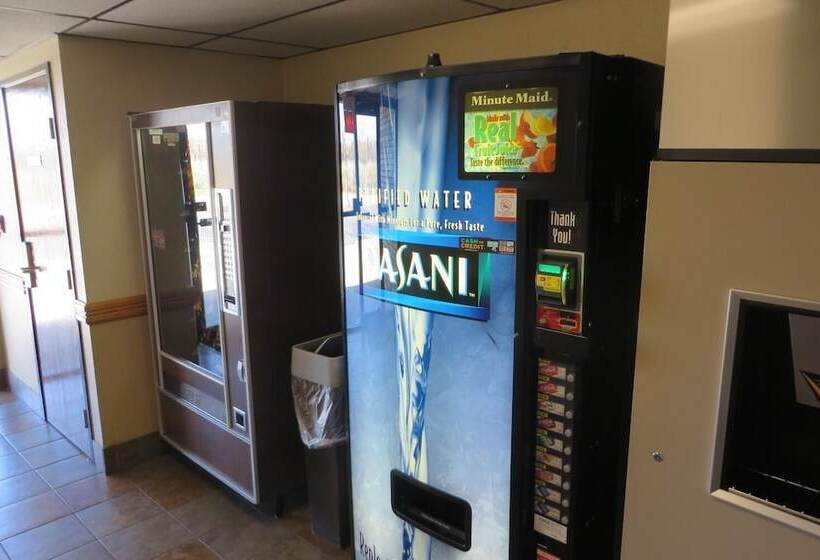 فندق Americinn By Wyndham Forest Lake