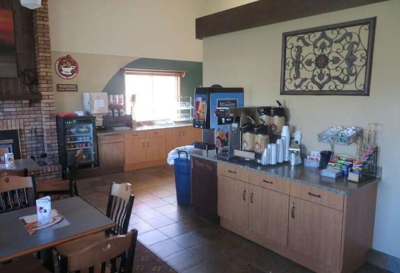 فندق Americinn By Wyndham Forest Lake