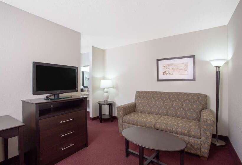 فندق Americinn By Wyndham Hayward