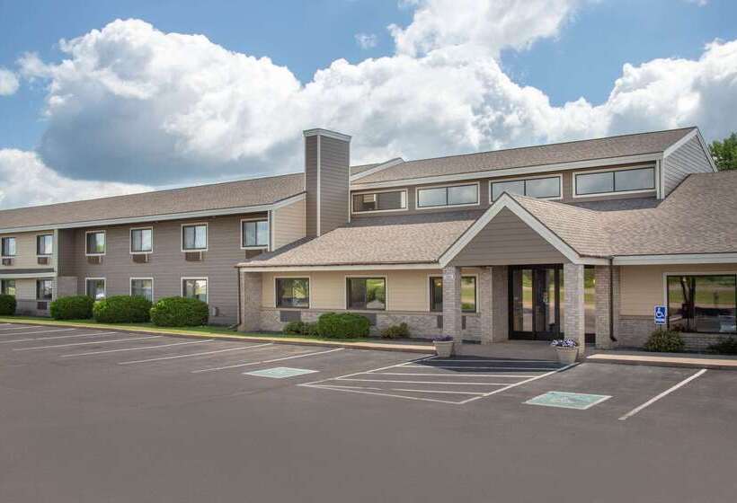 فندق Americinn By Wyndham Hayward