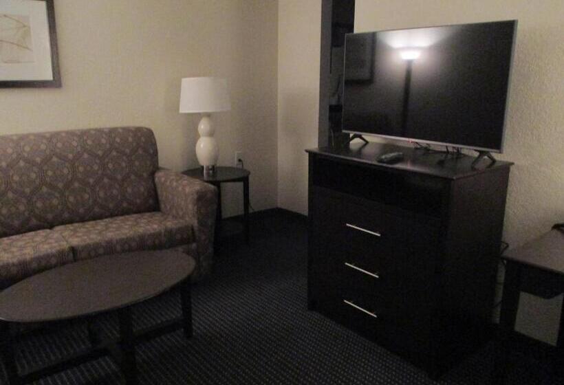 فندق Americinn By Wyndham Hayward