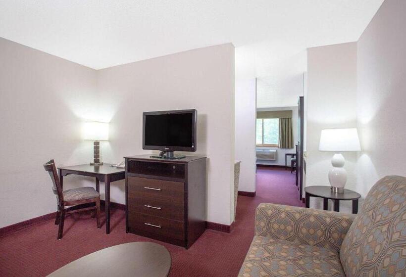 فندق Americinn By Wyndham Hayward