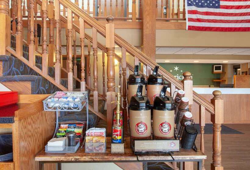 فندق Americinn By Wyndham Hutchinson