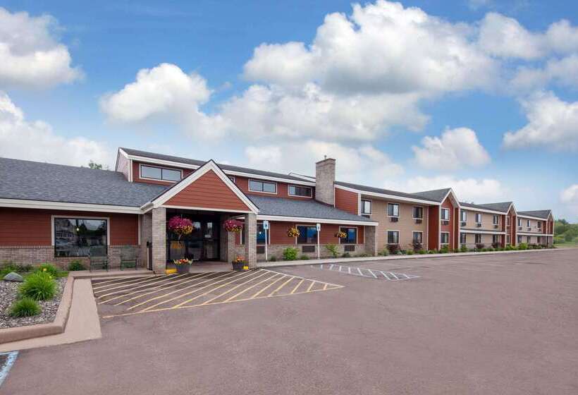 فندق Americinn By Wyndham Ironwood