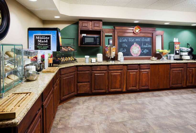 فندق Americinn By Wyndham Ironwood