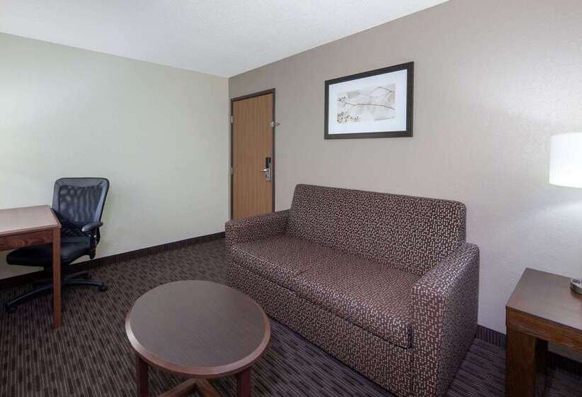 فندق Americinn By Wyndham Ironwood