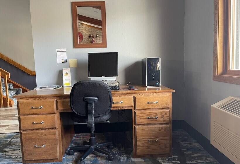 فندق Americinn By Wyndham Ladysmith