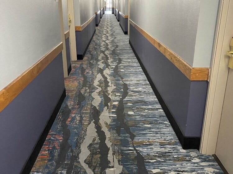 فندق Americinn By Wyndham Ladysmith