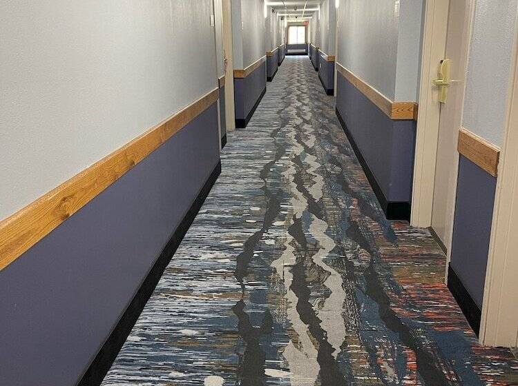 فندق Americinn By Wyndham Ladysmith