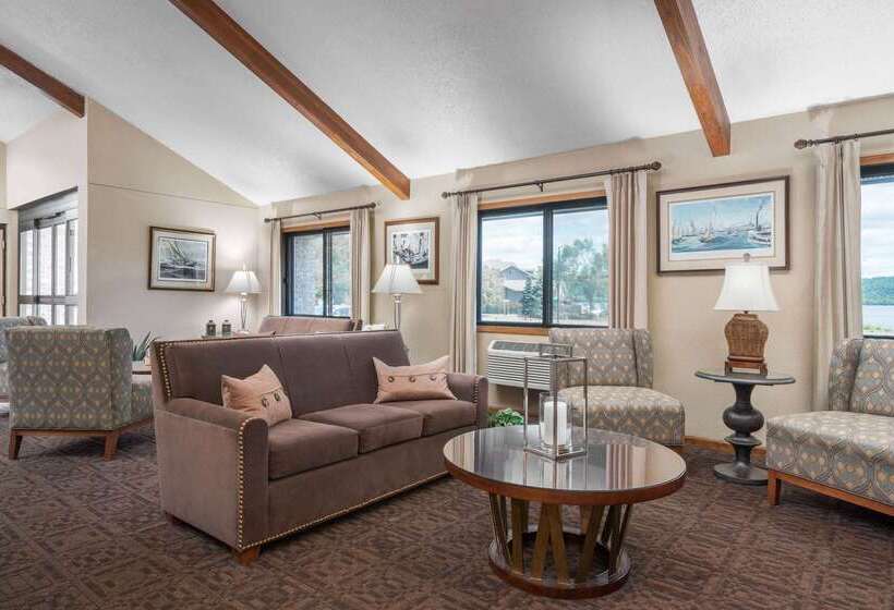 فندق Americinn By Wyndham Lake City