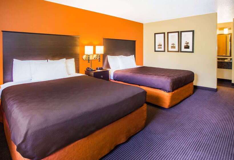 فندق Americinn By Wyndham Menomonie