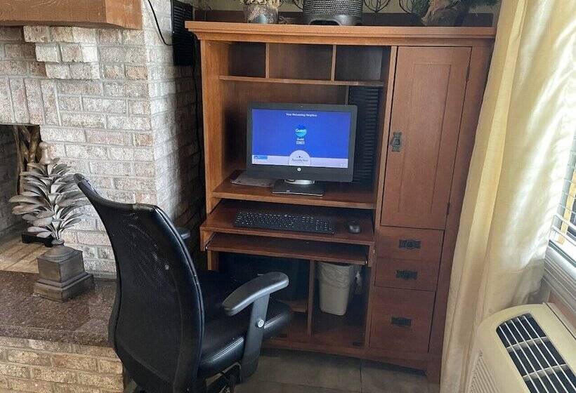 فندق Americinn By Wyndham Minocqua